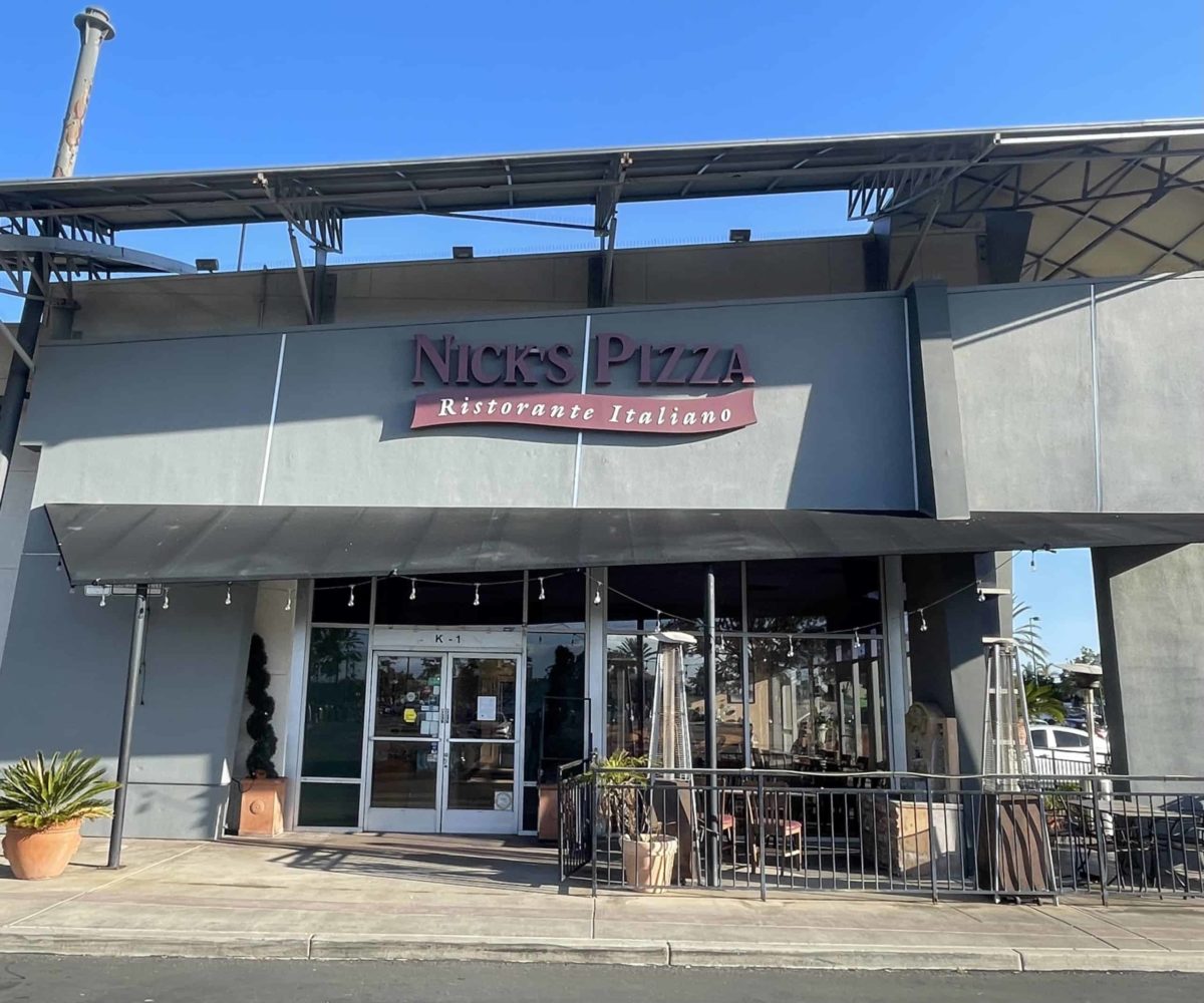 Nick's Pizza, Costa Mesa